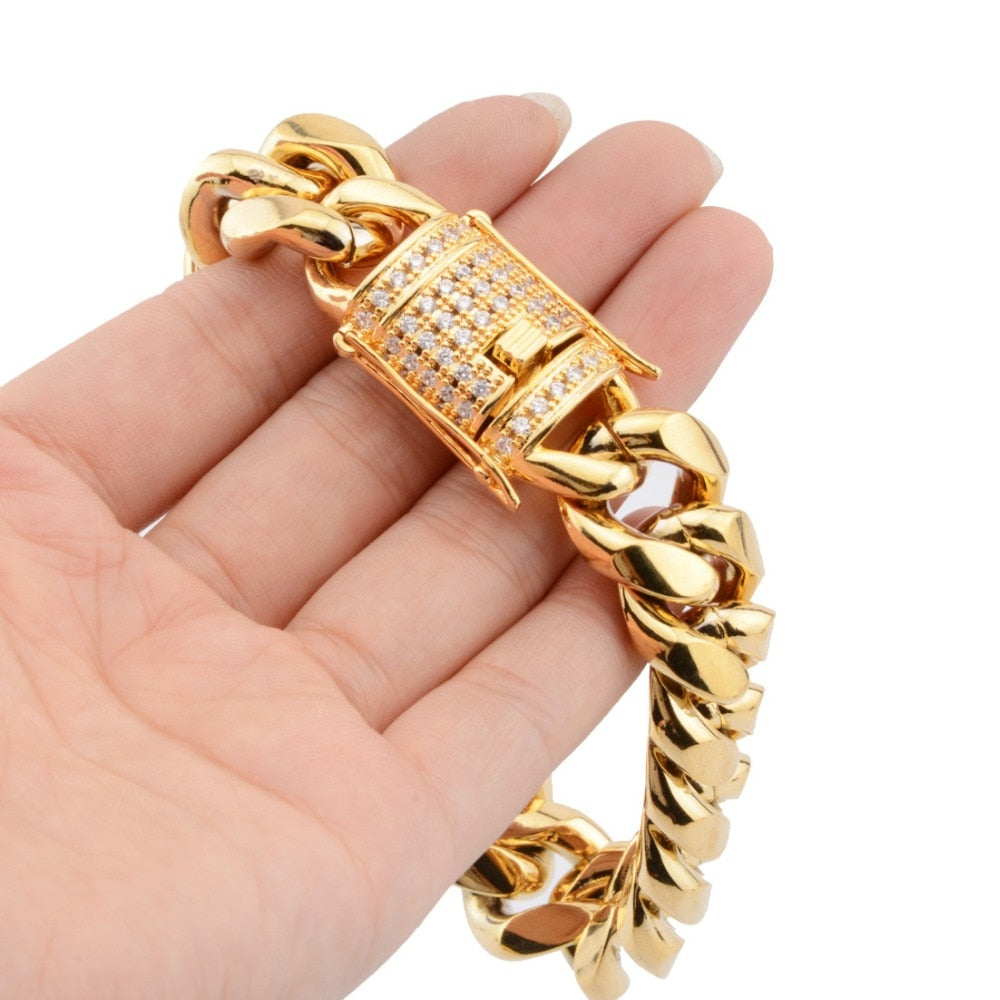 Cuban Link With Iced Out Clasp Liv'n Legacy 