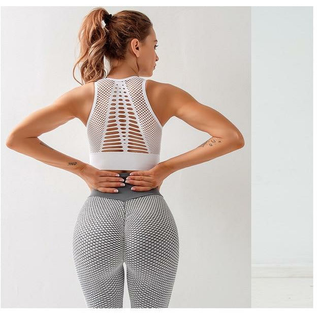 LIVNLGCY Sports Bra's