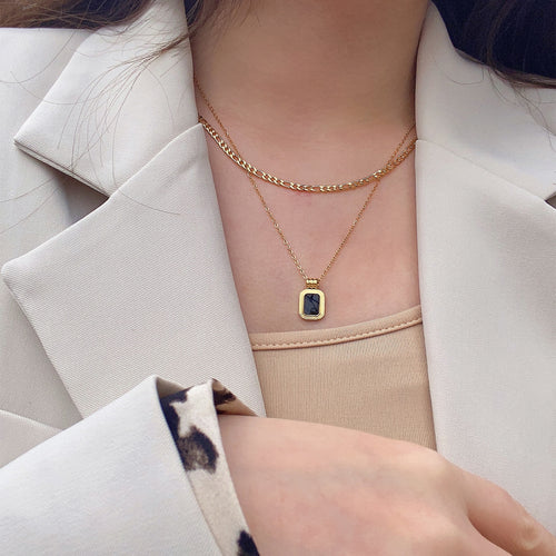 18K Gold Black Stone Necklace