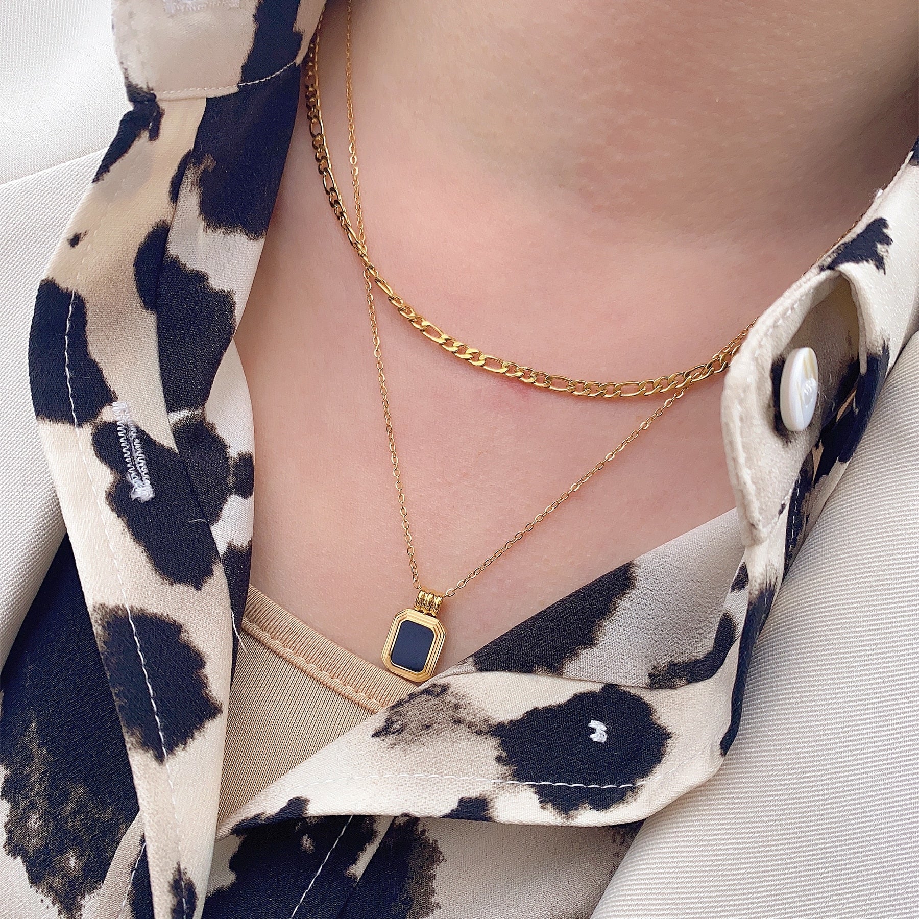 18K Gold Black Stone Necklace