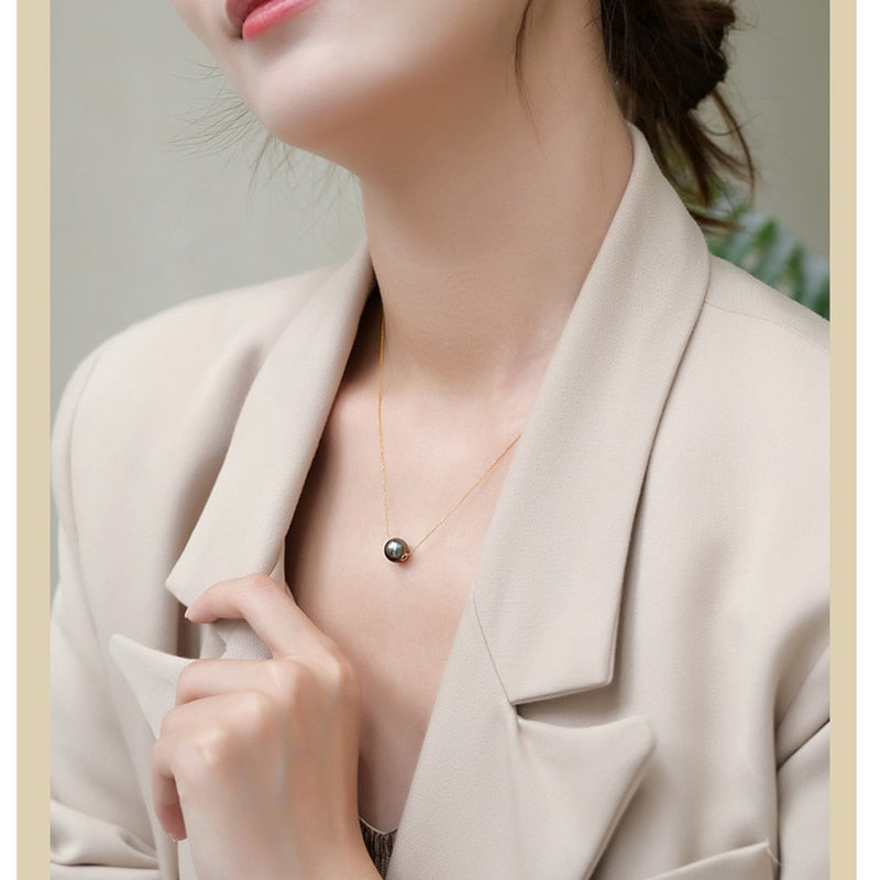 Gold Pearl Pendant